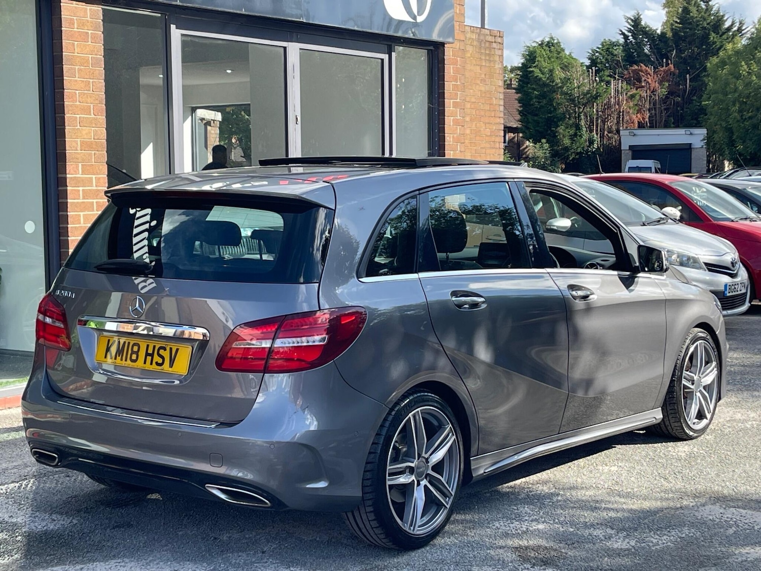 Used Mercedes-Benz B-Class 2018 for sale - 76127389: Photo 8