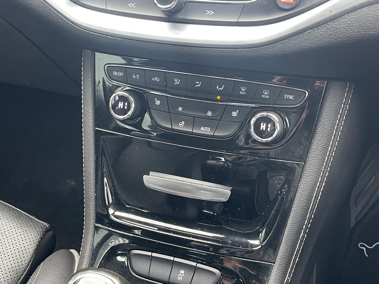 Used Vauxhall Astra 2016 for sale - 76151247: Photo 16