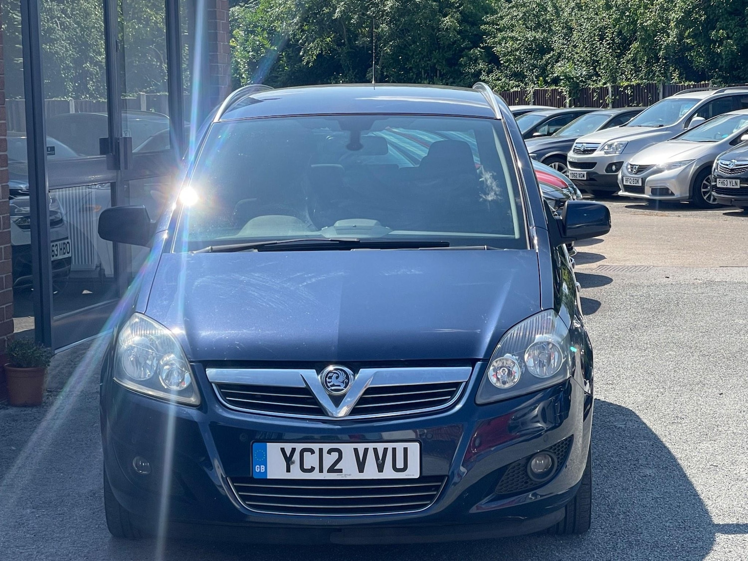 Used Vauxhall Zafira 2012 for sale - 76127483: Photo 2