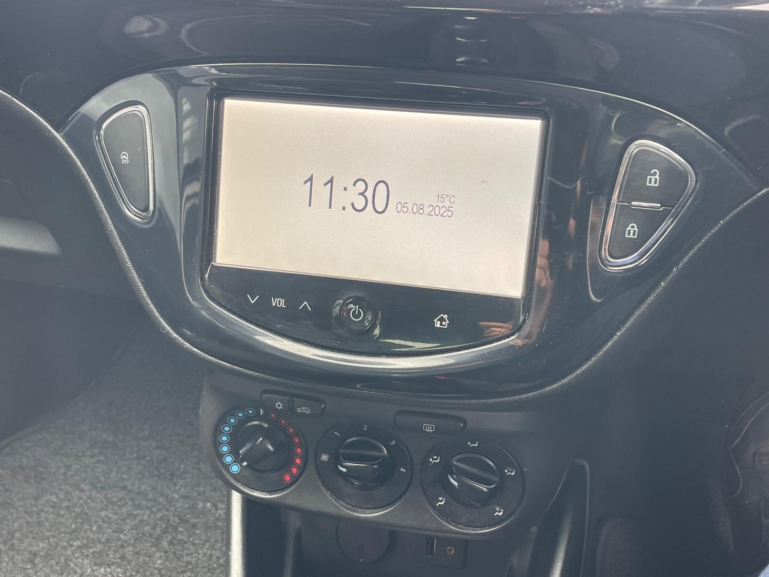 Used Vauxhall Corsa 2015 for sale - 76127397: Photo 14