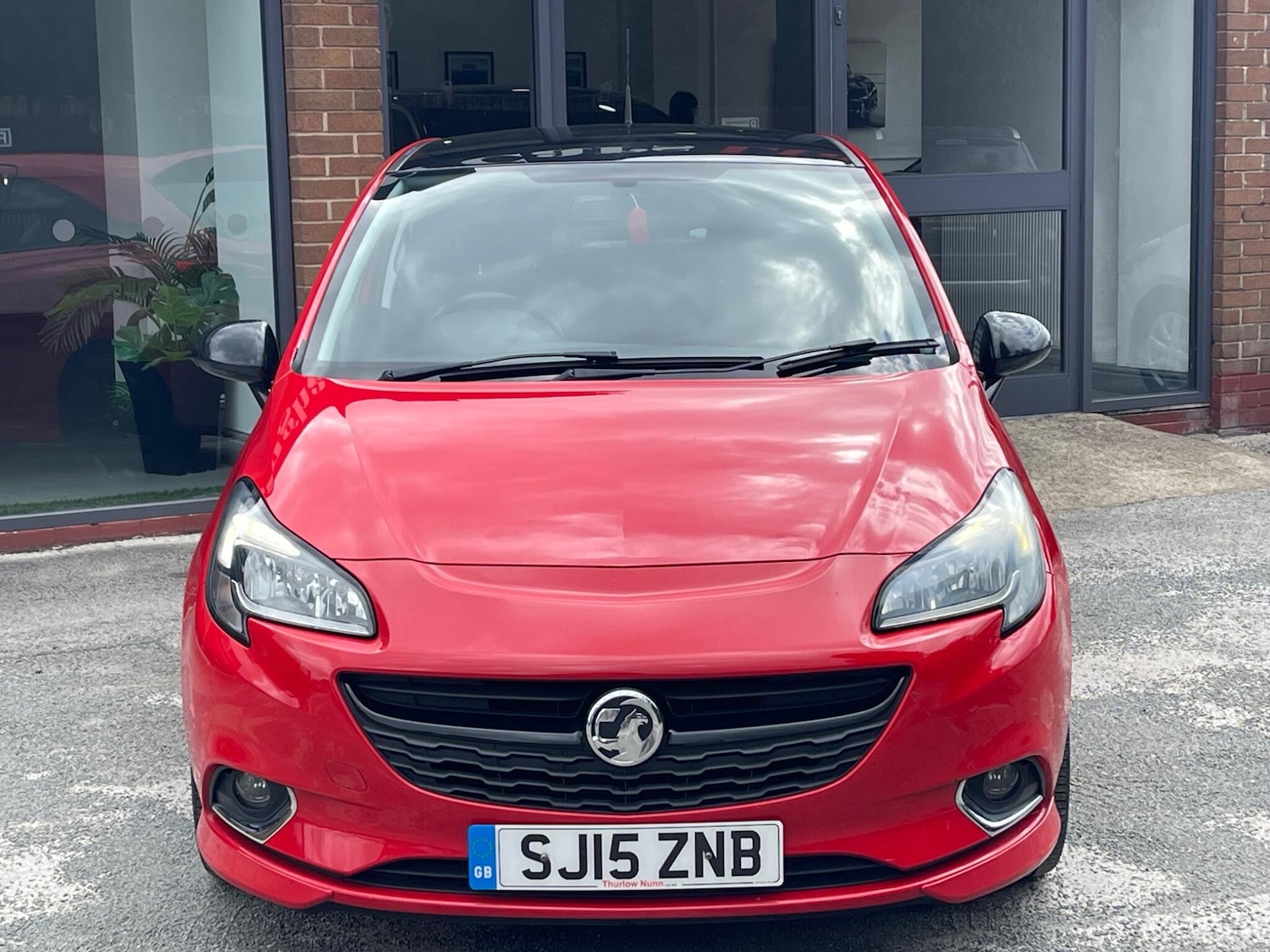 Used Vauxhall Corsa 2015 for sale - 76127397: Photo 2