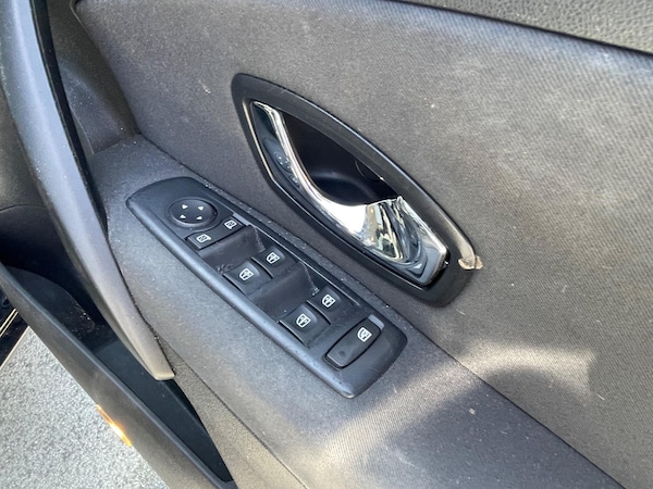 Used Renault Megane 2014 for sale - 76127399: Photo 11