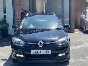 Used Renault Megane 2014 for sale - 76127399: Photo 2