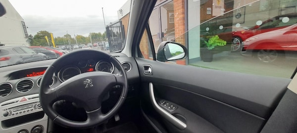Used Peugeot 308 2012 for sale - 76127473: Photo 17