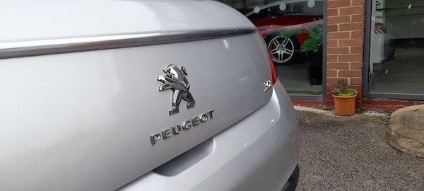 Used Peugeot 308 2012 for sale - 76127473: Photo 24