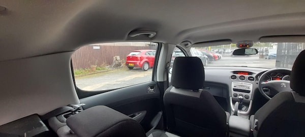 Used Peugeot 308 2012 for sale - 76127473: Photo 27