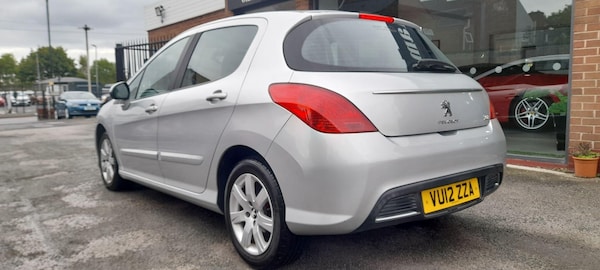 Used Peugeot 308 2012 for sale - 76127473: Photo 6