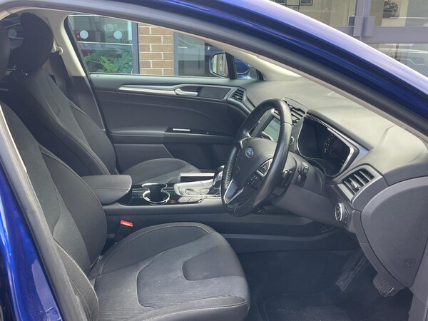 Used Ford Mondeo 2016 for sale - 76127380: Photo 12