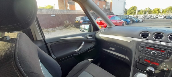 Used Ford S-Max 2012 for sale - 76127337: Photo 23