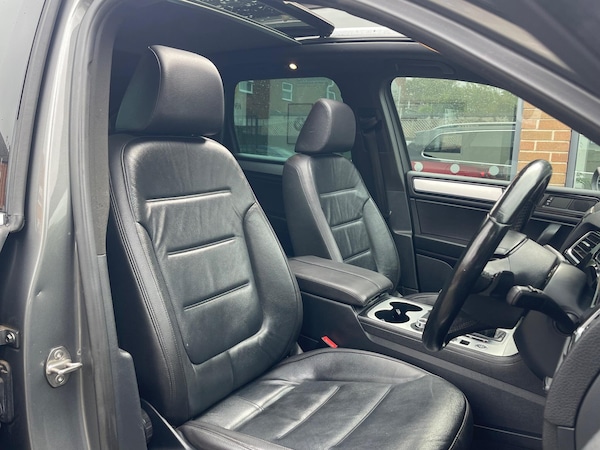 Used Volkswagen Touareg 2014 for sale - 76127338: Photo 15