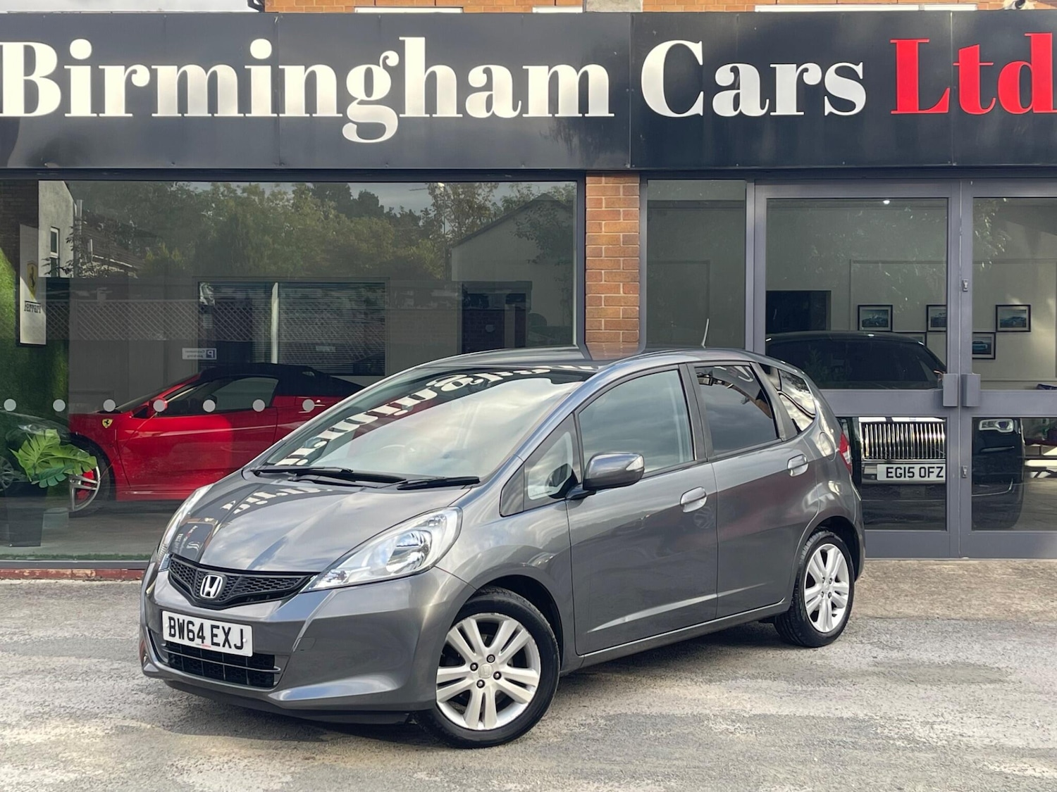 Used Honda Jazz 2015 for sale - 76127335: Photo 1