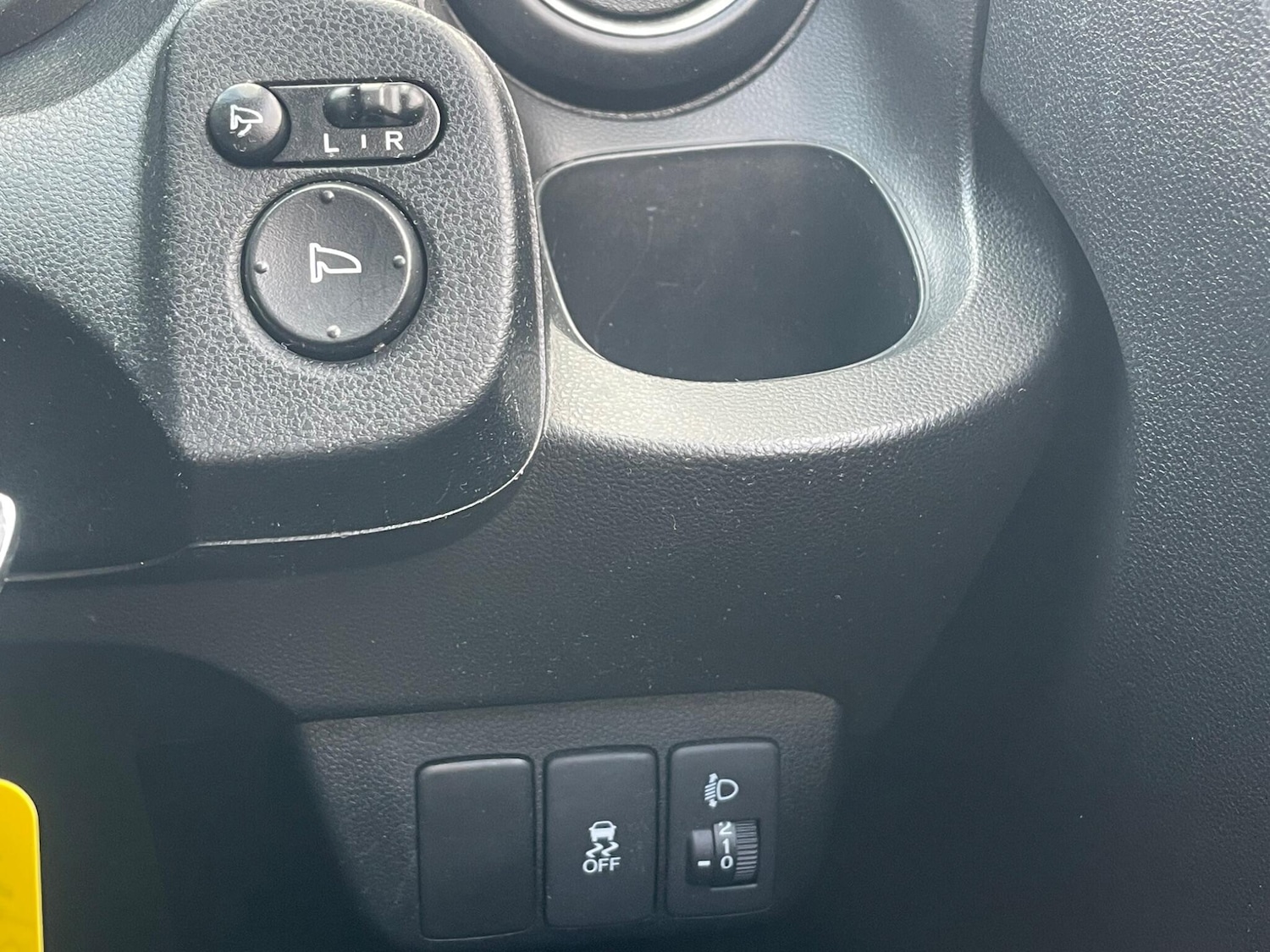 Used Honda Jazz 2015 for sale - 76127335: Photo 14