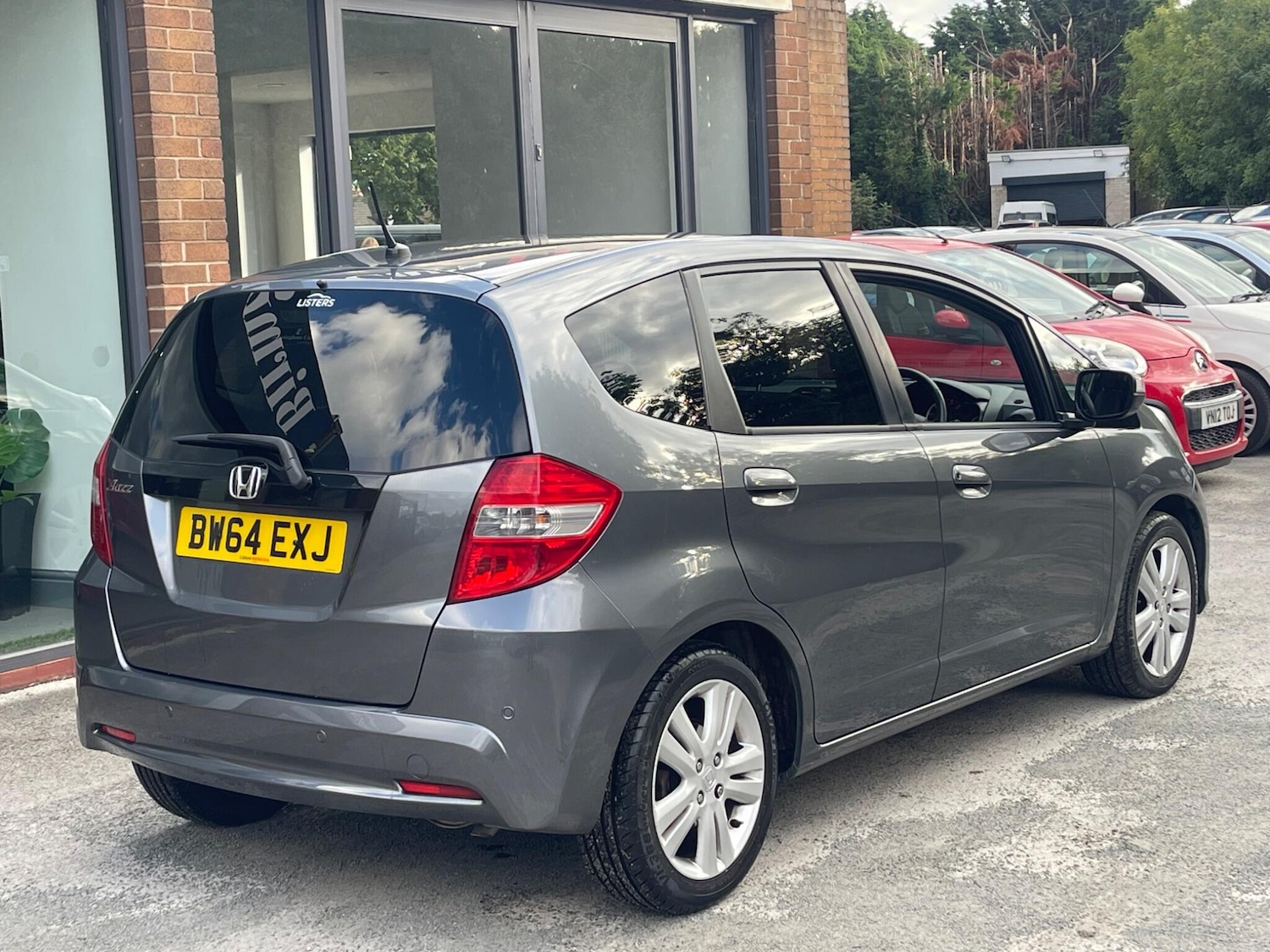 Used Honda Jazz 2015 for sale - 76127335: Photo 8