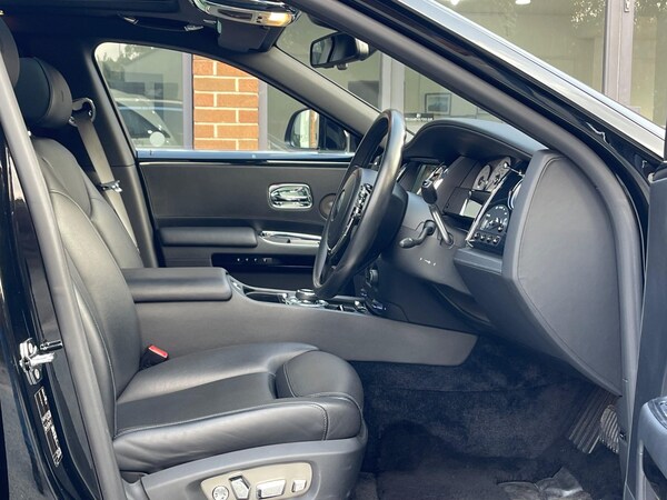 Used Rolls-Royce Ghost 2015 for sale - 76127346: Photo 19
