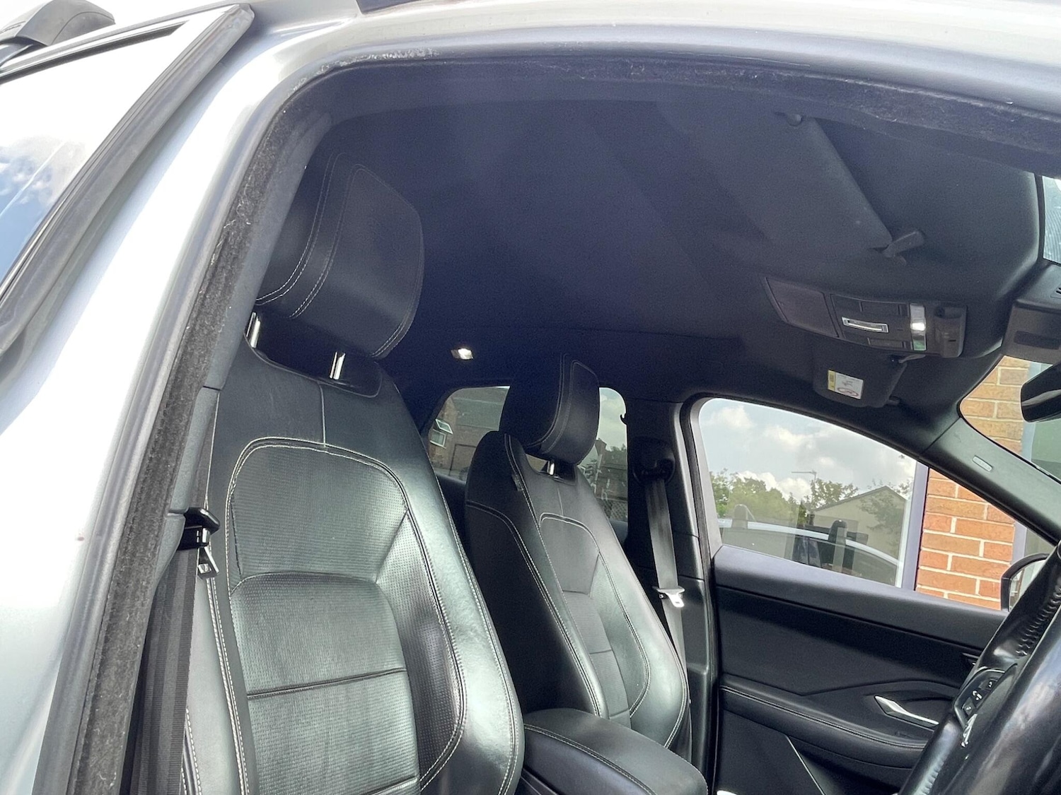 Used Jaguar E-Pace 2019 for sale - 76127348: Photo 14