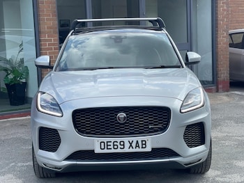 Used Jaguar E-Pace 2019 for sale - 76127348: Photo 2