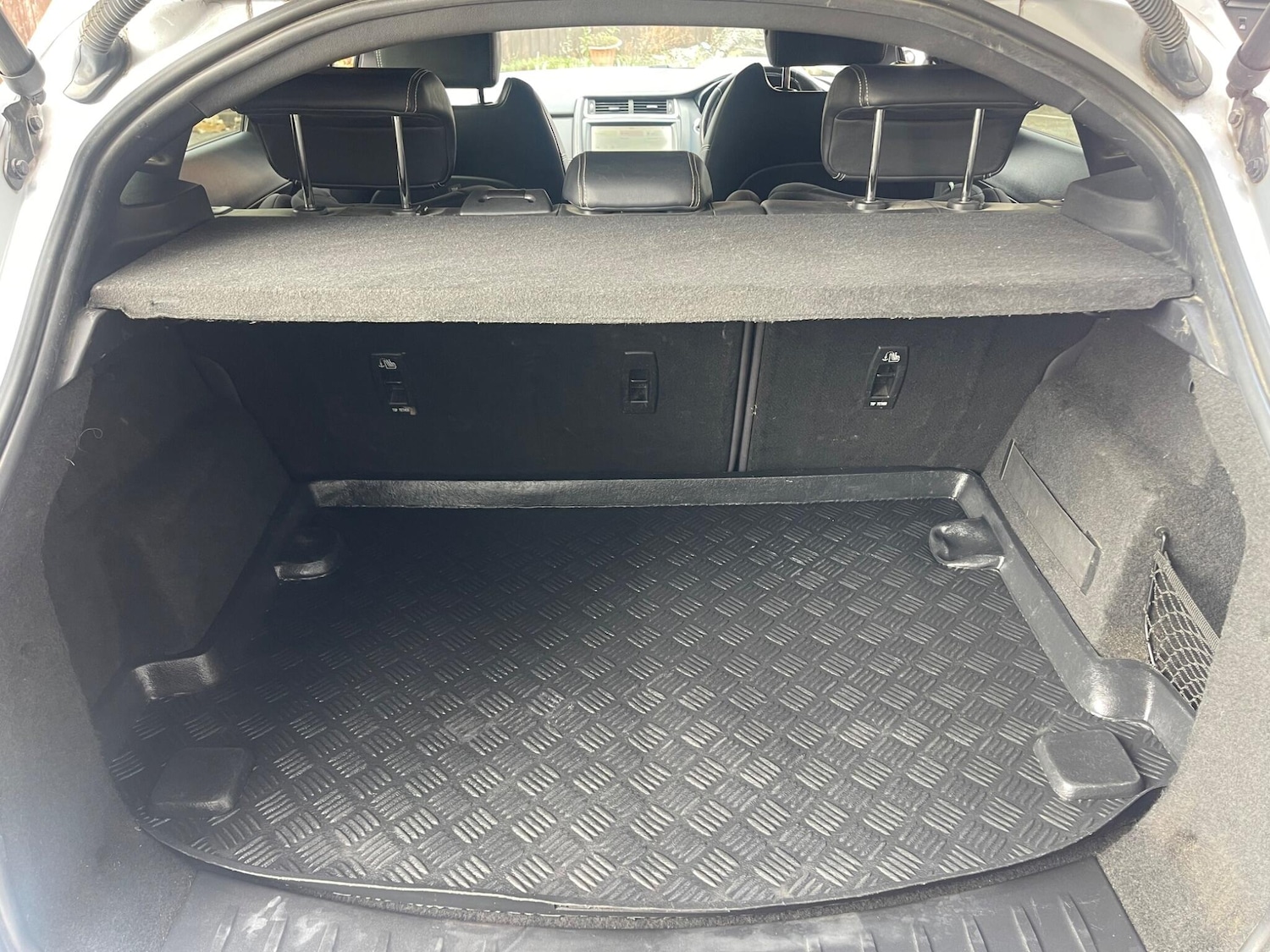 Used Jaguar E-Pace 2019 for sale - 76127348: Photo 7