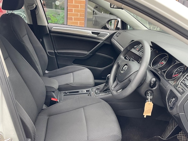 Used Volkswagen Golf 2018 for sale - 76127365: Photo 12