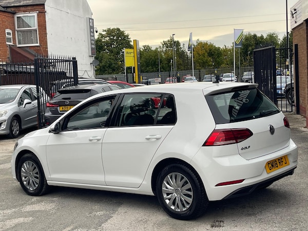 Used Volkswagen Golf 2018 for sale - 76127365: Photo 5