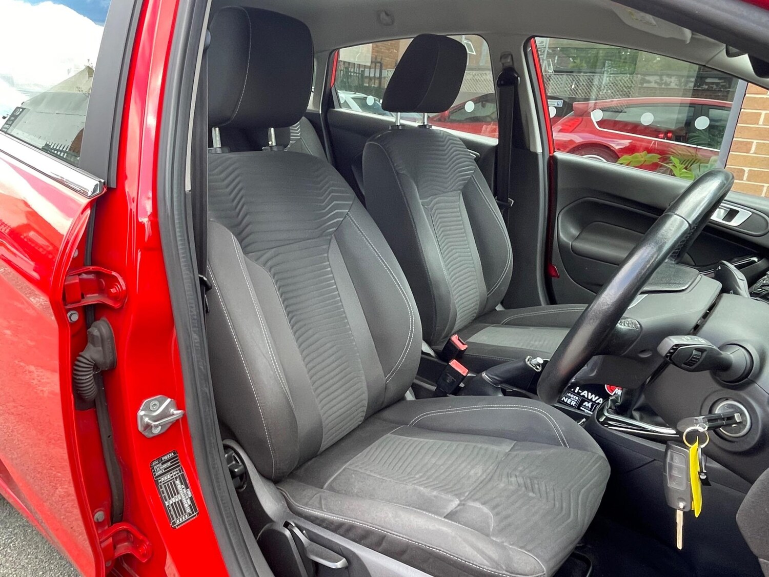 Used Ford Fiesta 2014 for sale - 76127342: Photo 11