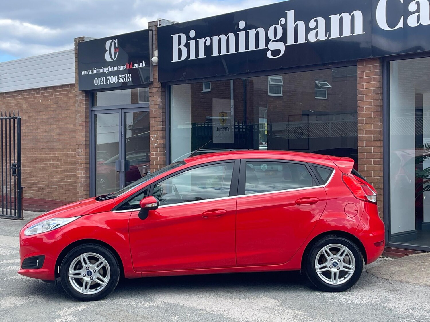 Used Ford Fiesta 2014 for sale - 76127342: Photo 4