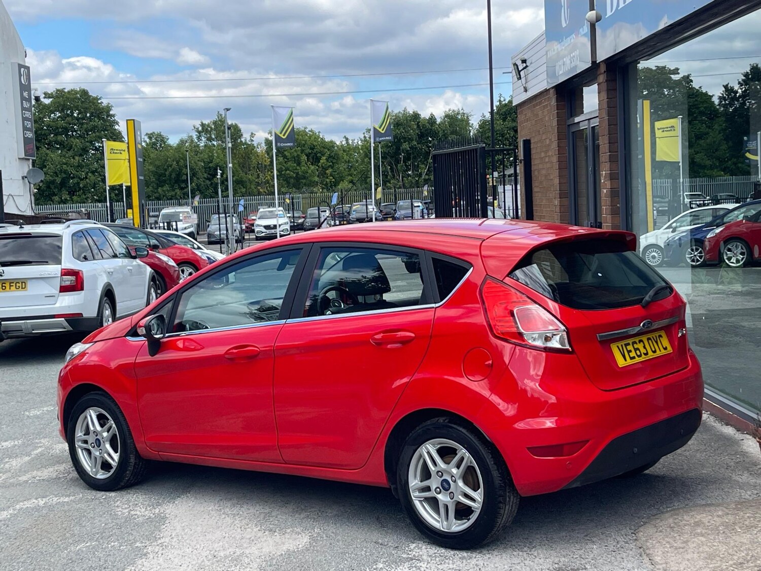 Used Ford Fiesta 2014 for sale - 76127342: Photo 5