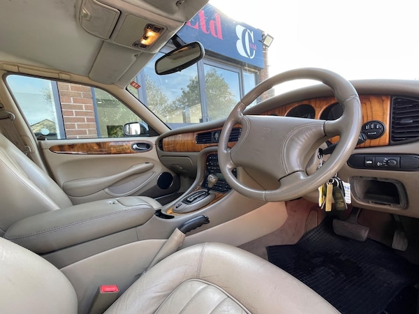 Used Jaguar XJ 1999 for sale - 76127418: Photo 14