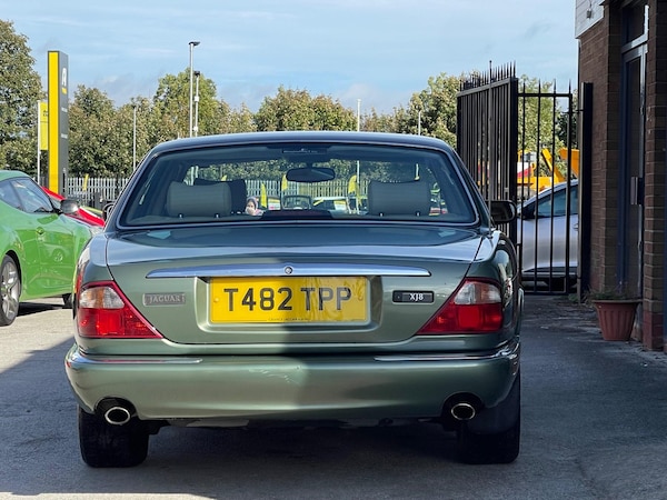 Used Jaguar XJ 1999 for sale - 76127418: Photo 7