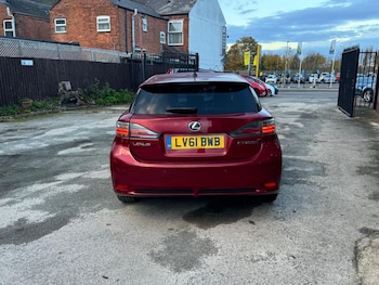 Used Lexus CT 2011 for sale - 76457401: Photo