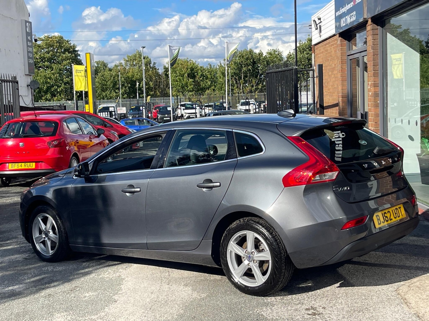 Used Volvo V40 2012 for sale - 76127382: Photo 7
