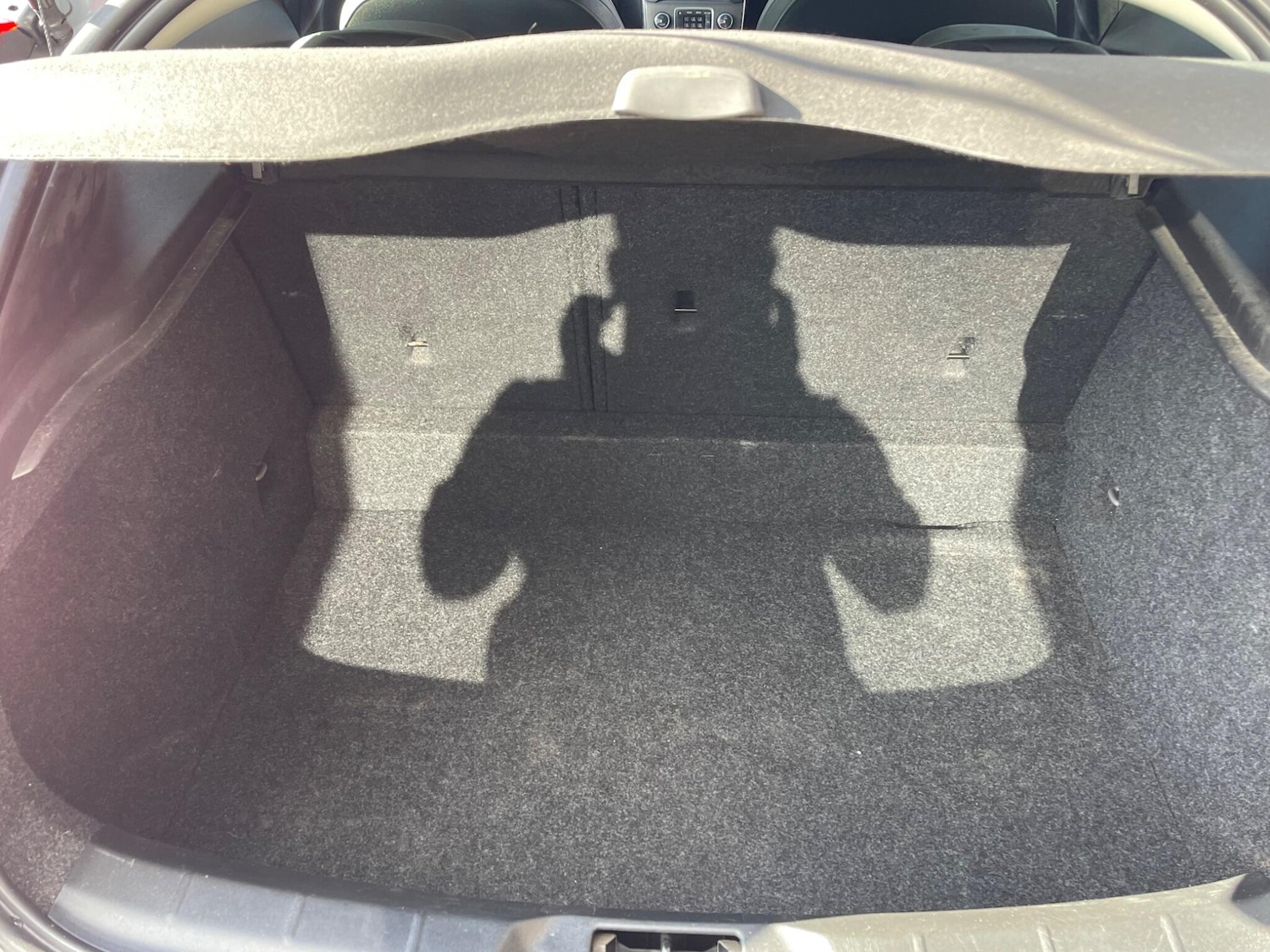 Used Volvo V40 2012 for sale - 76127382: Photo 8