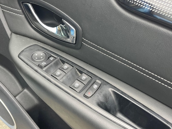 Used Renault Scenic 2013 for sale - 76167360: Photo 15