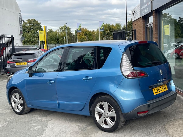 Used Renault Scenic 2013 for sale - 76167360: Photo 5