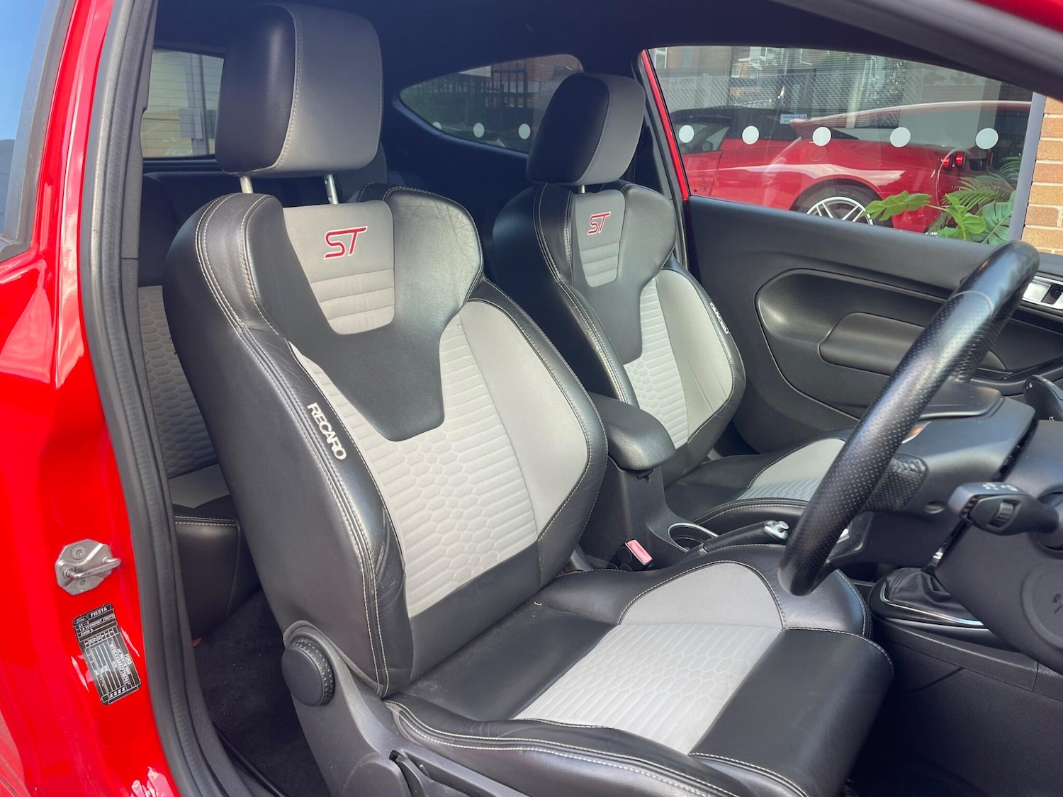 Used Ford Fiesta 2015 for sale - 76127387: Photo 13