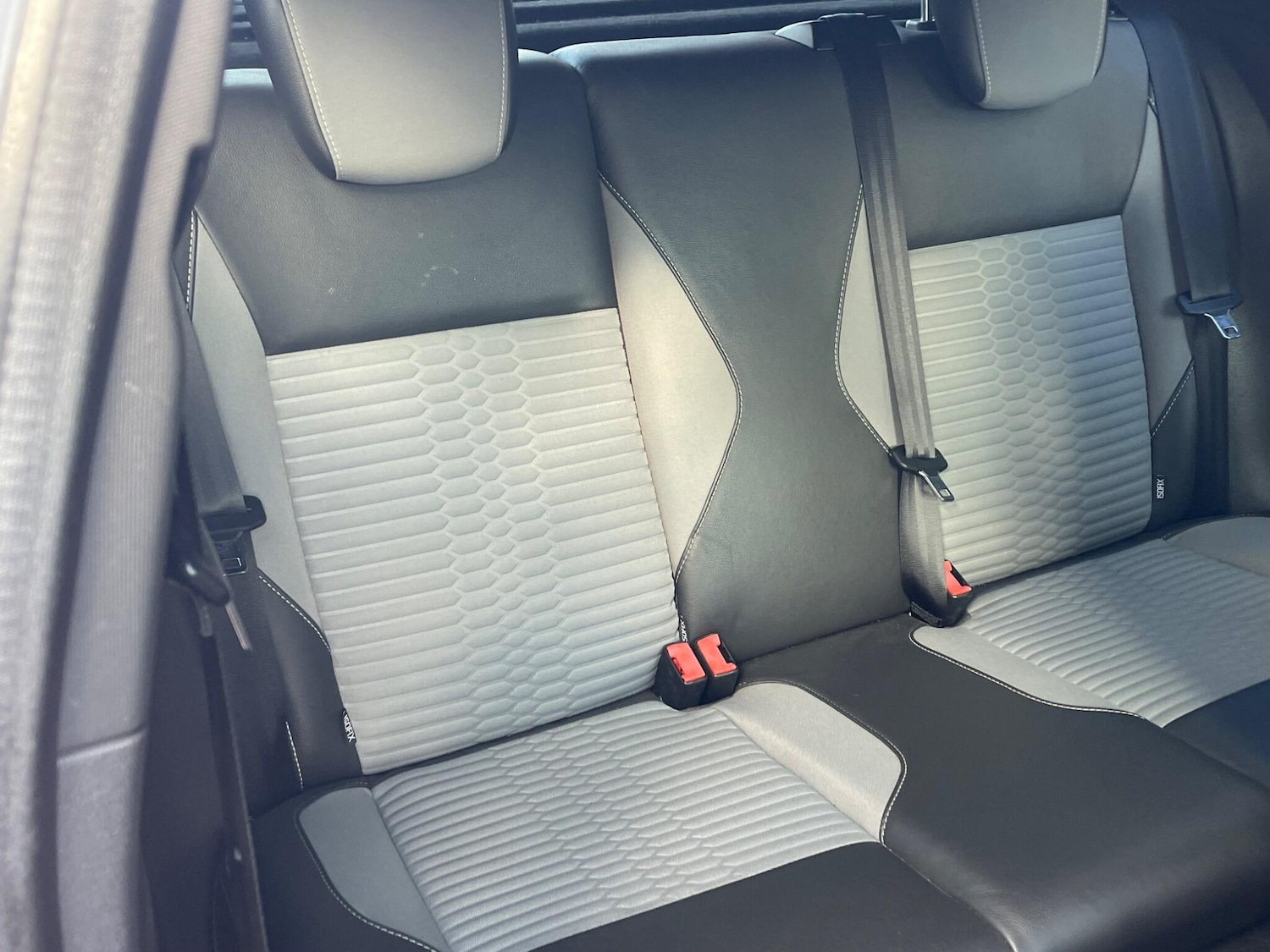 Used Ford Fiesta 2015 for sale - 76127387: Photo 17