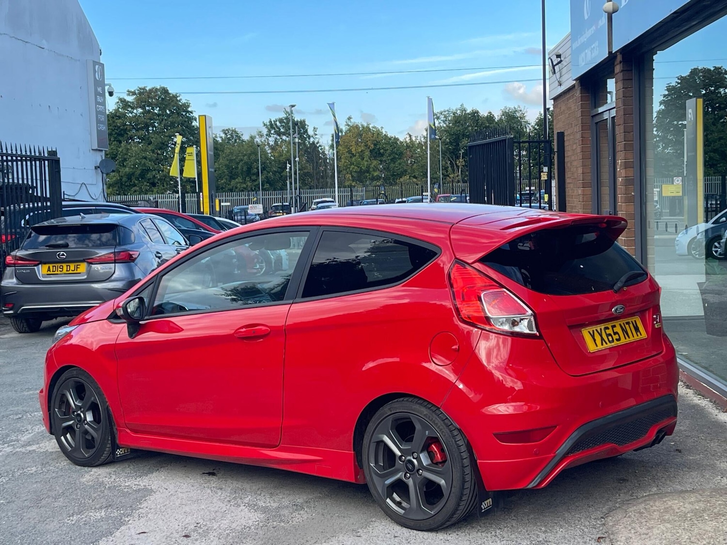 Used Ford Fiesta 2015 for sale - 76127387: Photo 6