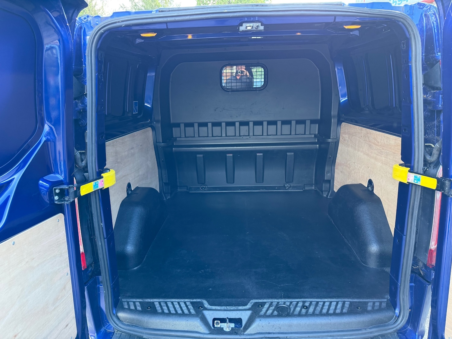 Used Ford Transit Custom 2016 for sale - 75972739: Photo 14