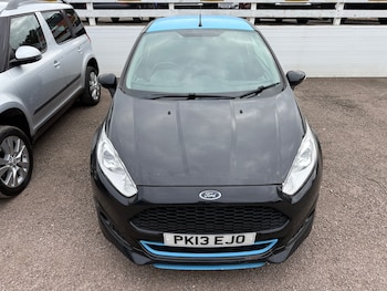 Used Ford Fiesta 2013 for sale - 76065379: Photo