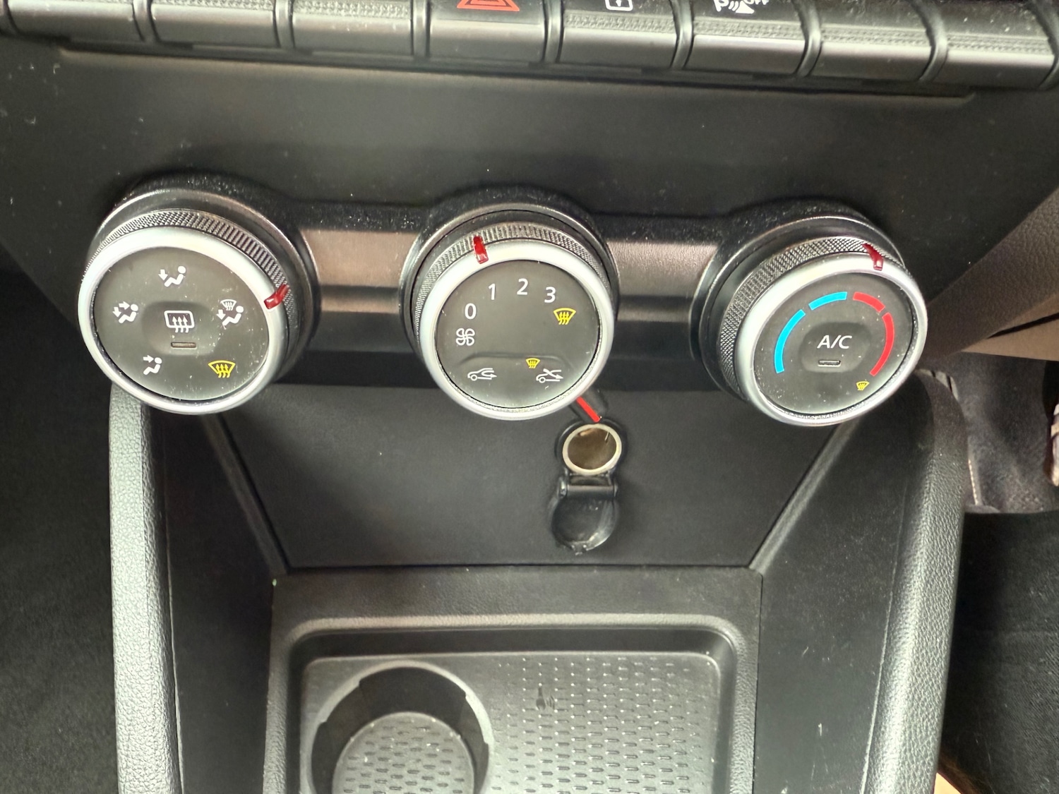 Used Dacia Duster 2018 for sale - 76274256: Photo 21