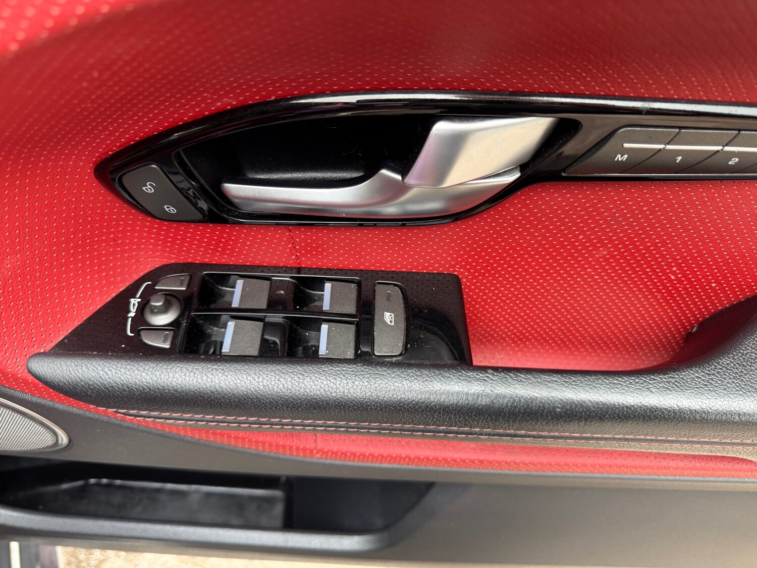 Used Land Rover Range Rover Evoque 2015 for sale - 77581544: Photo 15