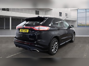 Used Ford Edge 2017 for sale - 76494112: Photo