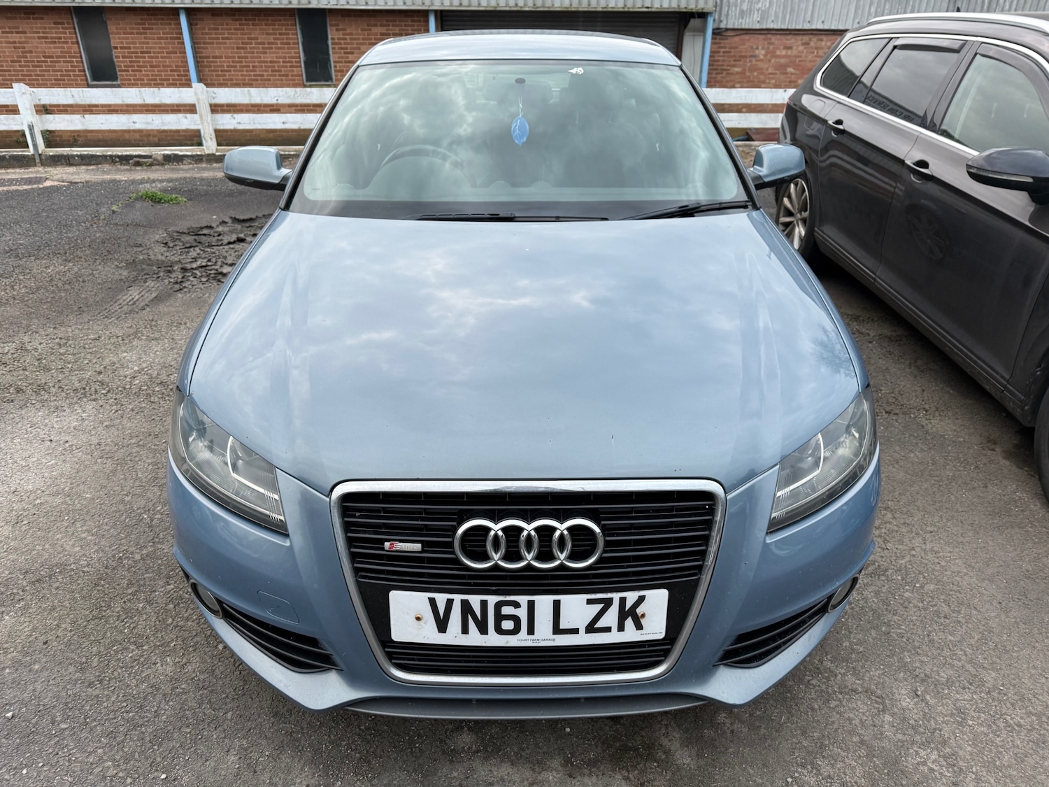 Used Audi A3 2011 for sale - 77763975: Photo 2