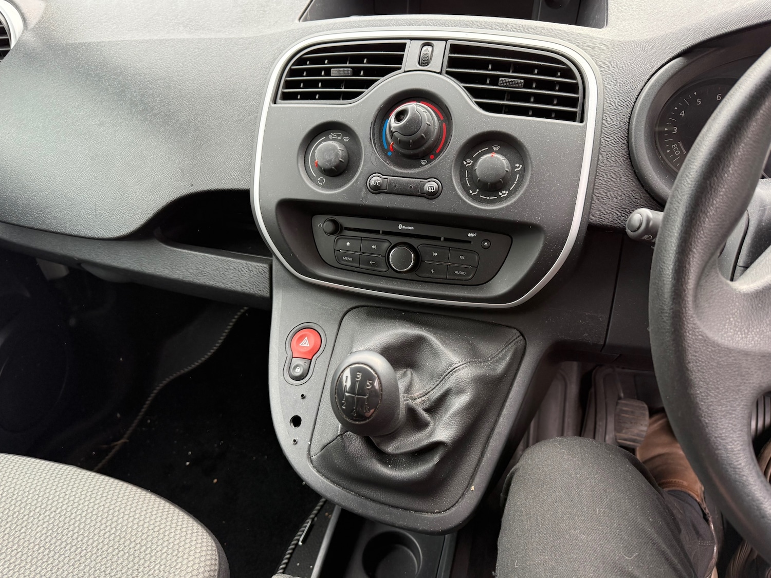 Used Renault Kangoo 2018 for sale - 76412441: Photo 17