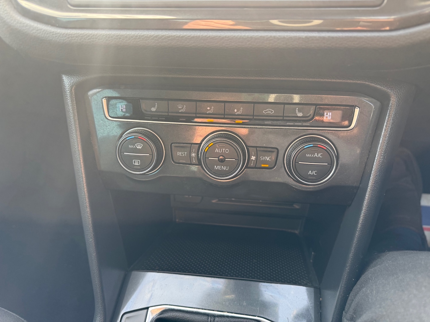 Used Volkswagen Tiguan 2016 for sale - 77640772: Photo 23