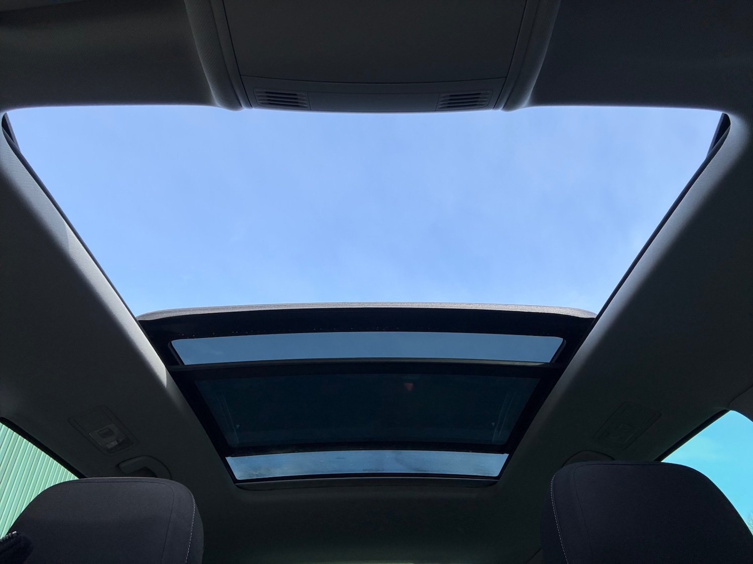 Used Volkswagen Tiguan 2016 for sale - 77640772: Photo 30