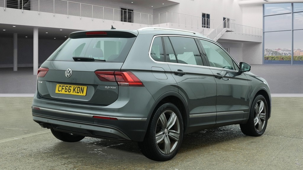 Used Volkswagen Tiguan 2016 for sale - 77640772: Photo 4