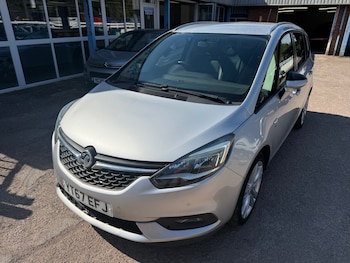 Used Vauxhall Zafira 2017 for sale - 79500636: Photo