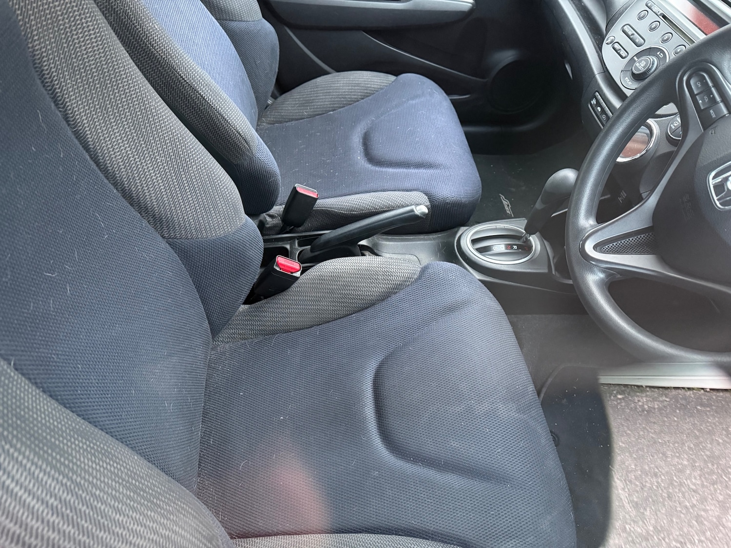 Used Honda Jazz 2012 for sale - 77763752: Photo 3