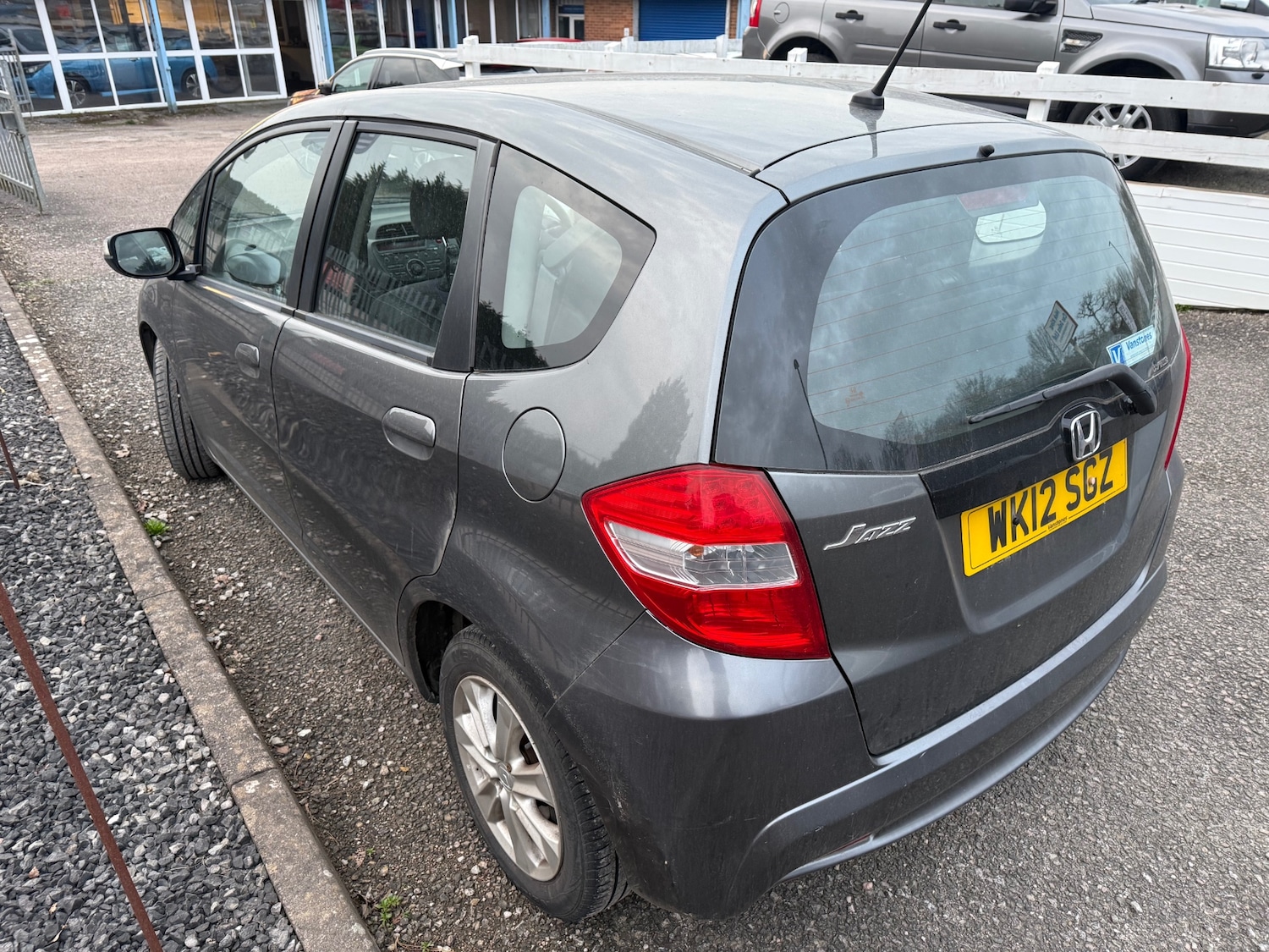Used Honda Jazz 2012 for sale - 77763752: Photo 6