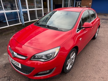 Vauxhall Astra feature image